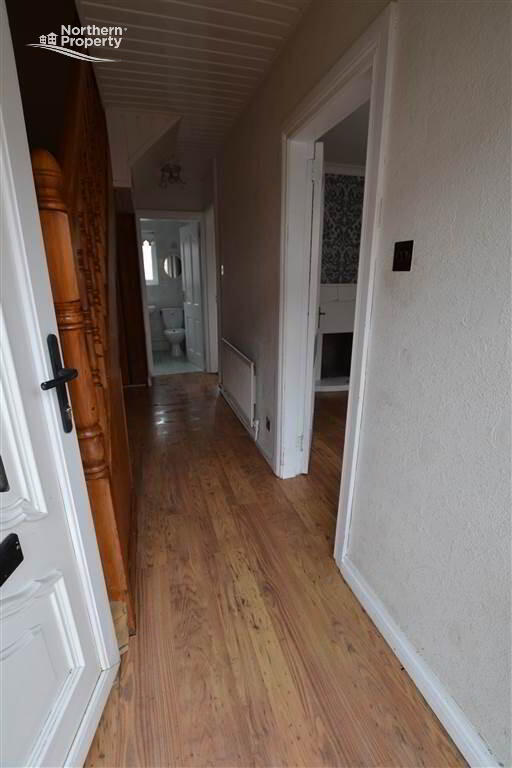 Photo 2 of 21 Norglen Drive, Belfast