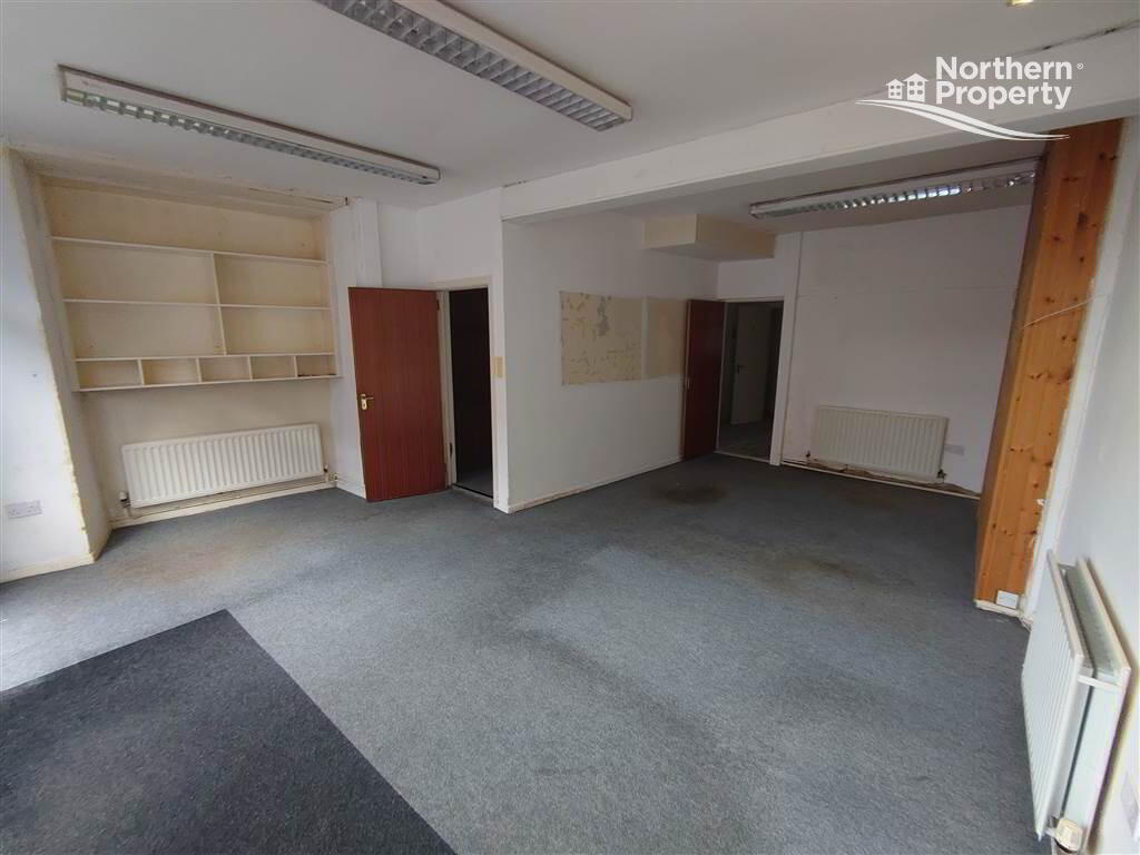 Photo 3 of 10 Beechmount Avenue, Belfast
