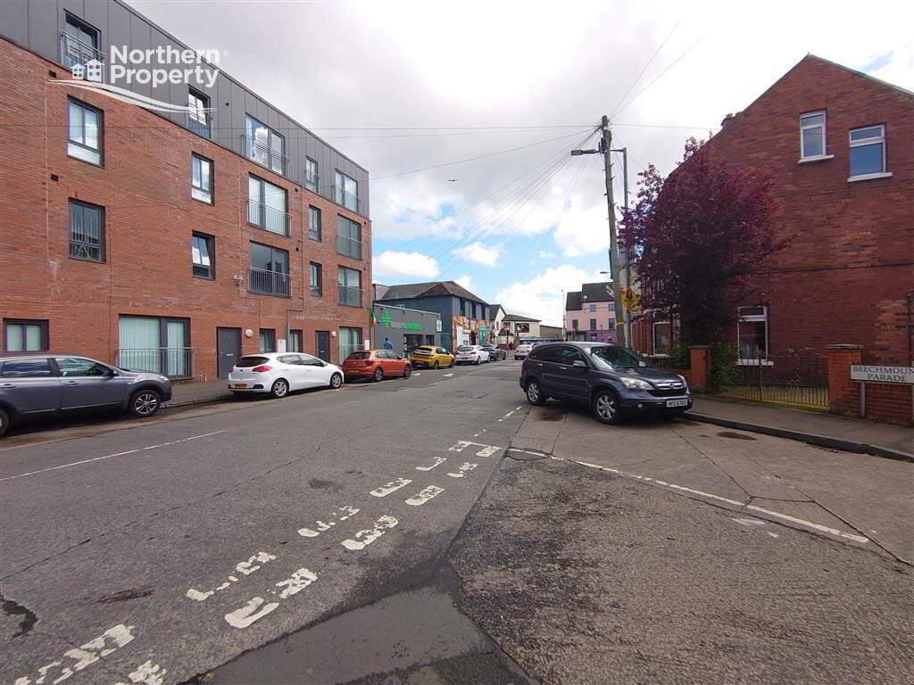 Photo 11 of 10 Beechmount Avenue, Belfast