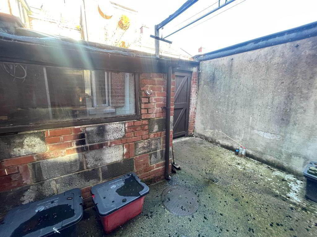 Photo 9 of 40 Stratford Gardens, Belfast