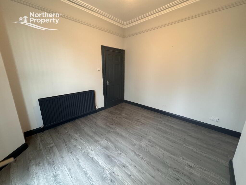 Photo 3 of 49 Woodvale Road, Belfast
