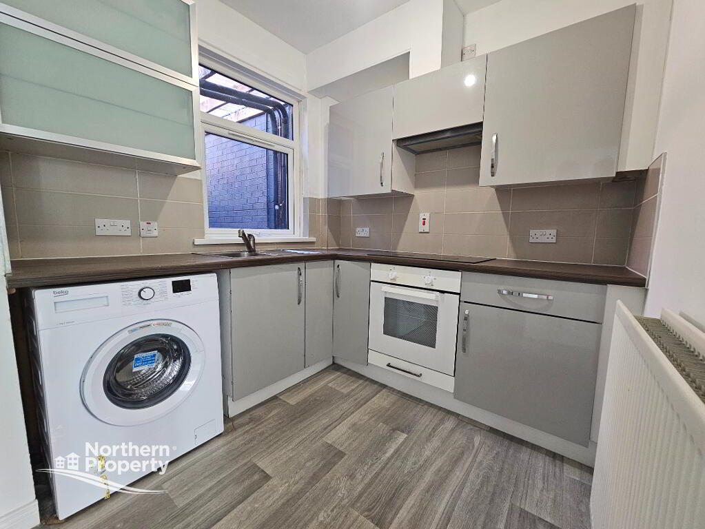 Photo 4 of 42 Parker Street, Belfast