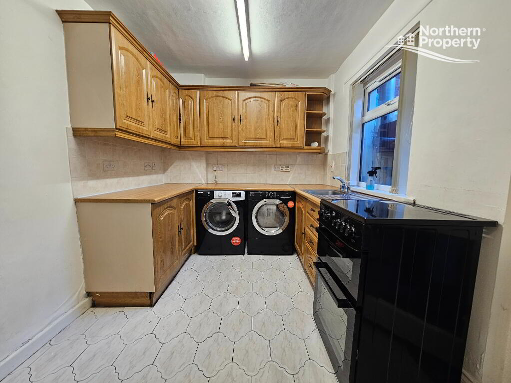 Photo 3 of 45 Iveagh Crescent, Belfast