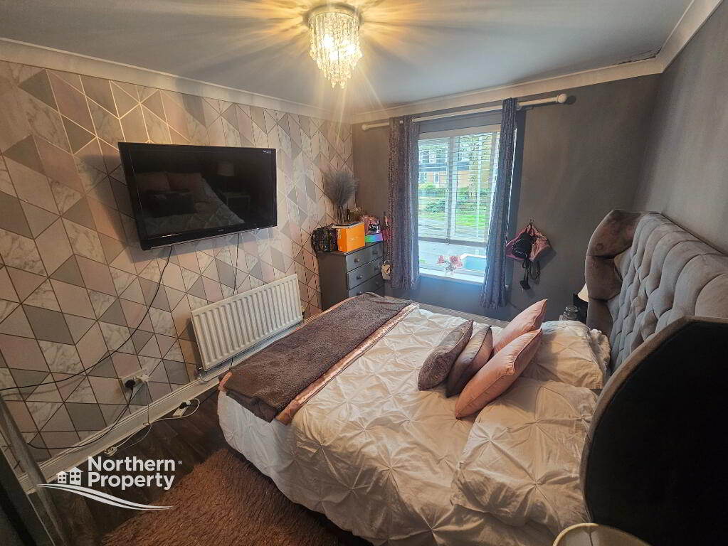 Photo 6 of 7a Thornhill Crescent, Belfast