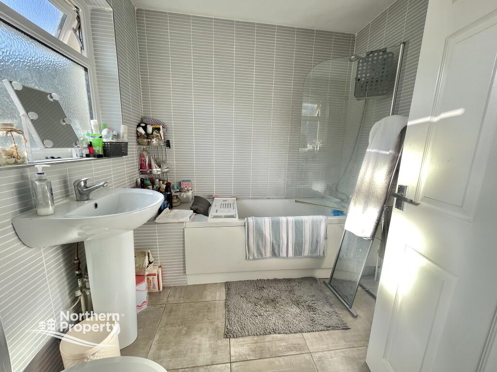 Photo 7 of 2 Beechmount Crescent, Belfast