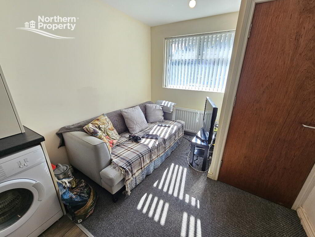 Photo 2 of 1a Springfield Drive, Belfast