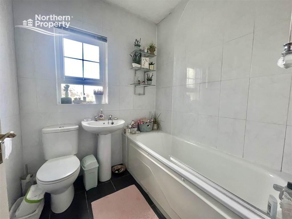 Photo 11 of 32 Lineybrook Cottages, Bangor