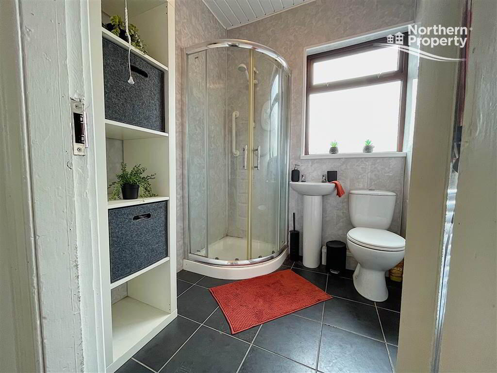 Photo 17 of 427 Springfield Road, Belfast