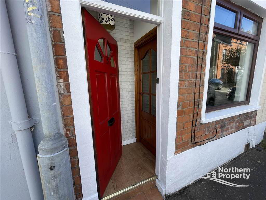 Photo 3 of 5 Clondara Street, Belfast