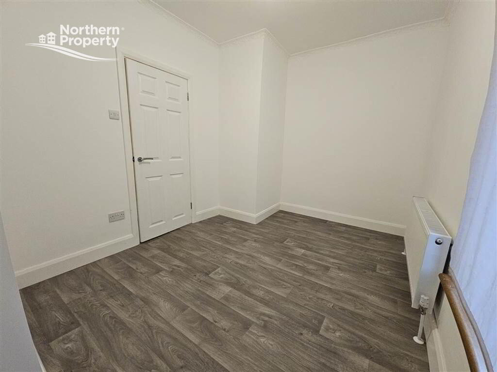 Photo 4 of 10 Clondara Street, Belfast
