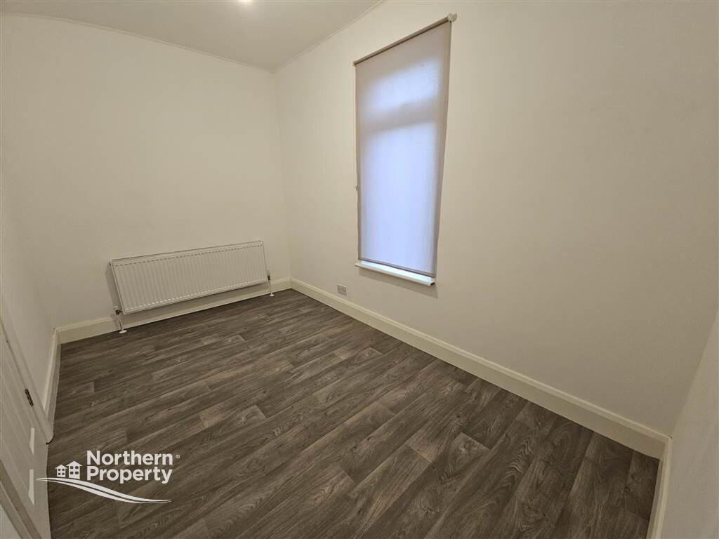 Photo 5 of 10 Clondara Street, Belfast