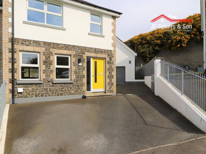 Photo 1 of 11 Carrick Brae, Burren, Warrenpoint