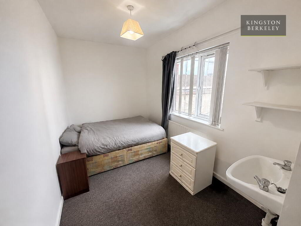 Photo 13 of (hmo Registered), 61 Dunluce Avenue, Lisburn Road, Belfast South, Belfast