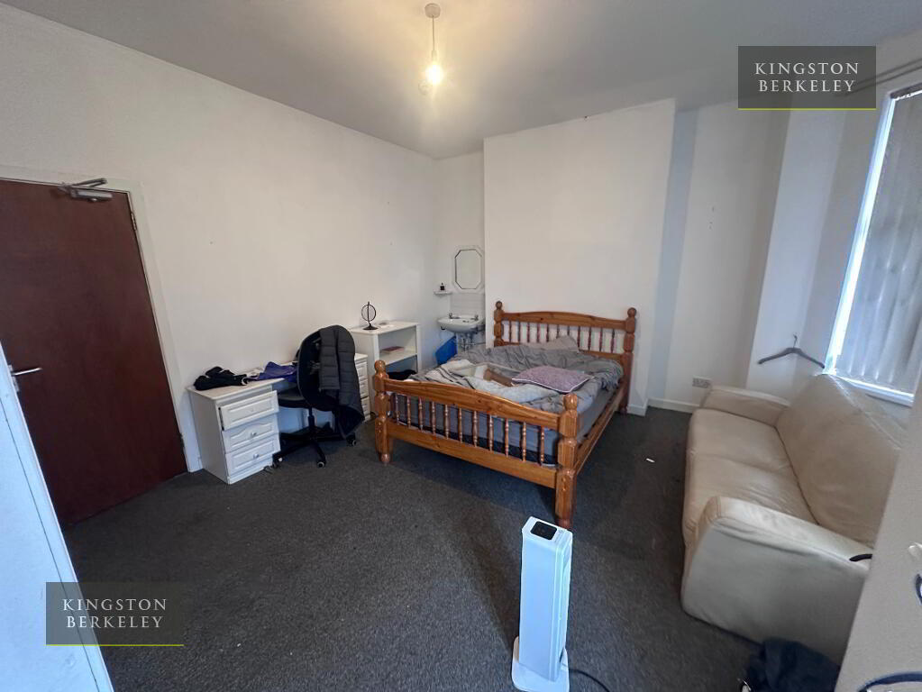 Photo 9 of (hmo Registered), 61 Dunluce Avenue, Lisburn Road, Belfast South, Belfast
