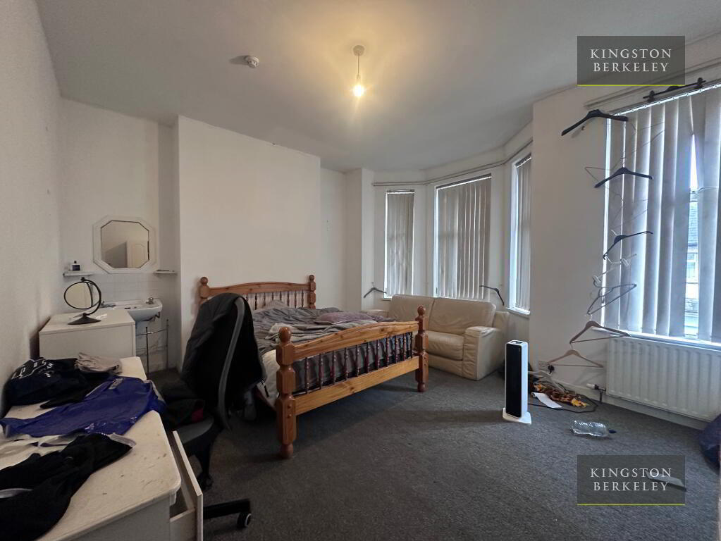 Photo 10 of (hmo Registered), 61 Dunluce Avenue, Lisburn Road, Belfast South, Belfast