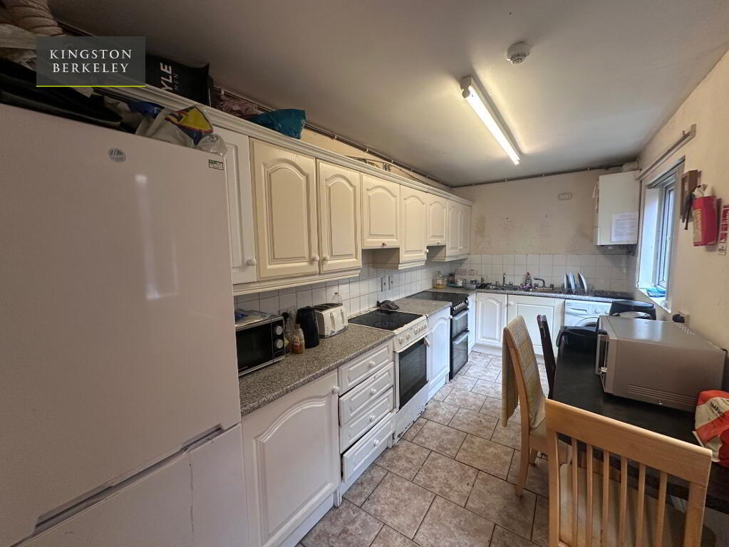 Photo 6 of (hmo Registered), 61 Dunluce Avenue, Lisburn Road, Belfast South, Belfast