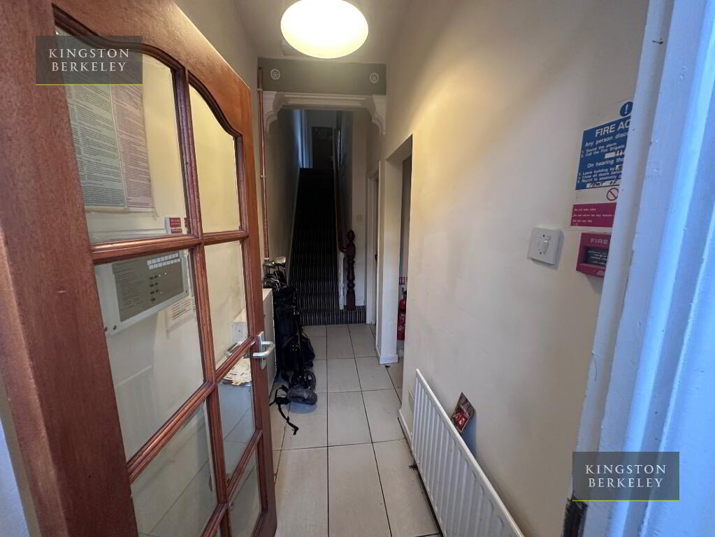 Photo 2 of (hmo Registered), 61 Dunluce Avenue, Lisburn Road, Belfast South, Belfast