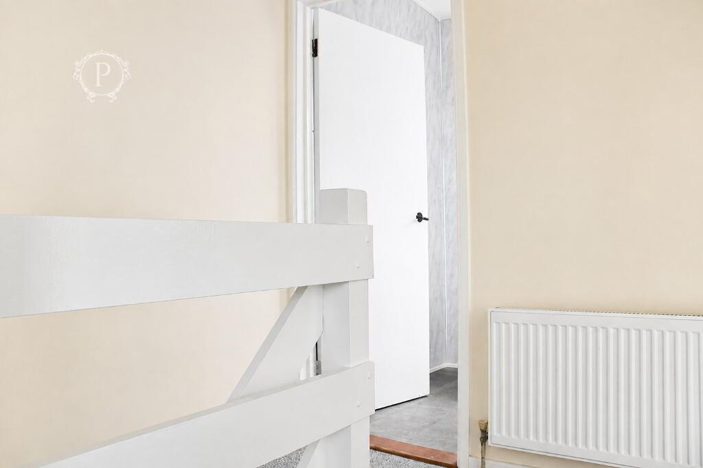 Photo 9 of 23 Messancy Place, Armagh