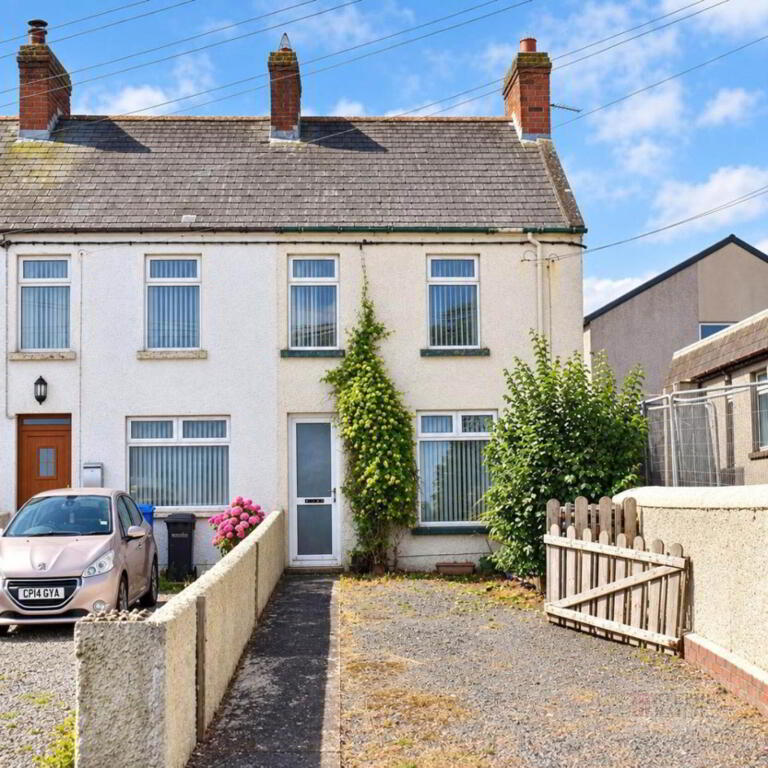 Photo 1 of 36 Shore Road, Ballyhalbert, Newtownards