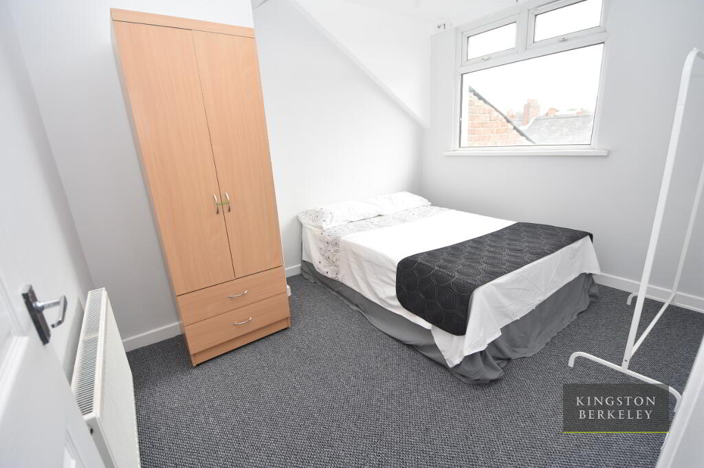 Photo 10 of A & B (2 Bed & 1 Bed Apts), 58 Tates Avenue, Belfast
