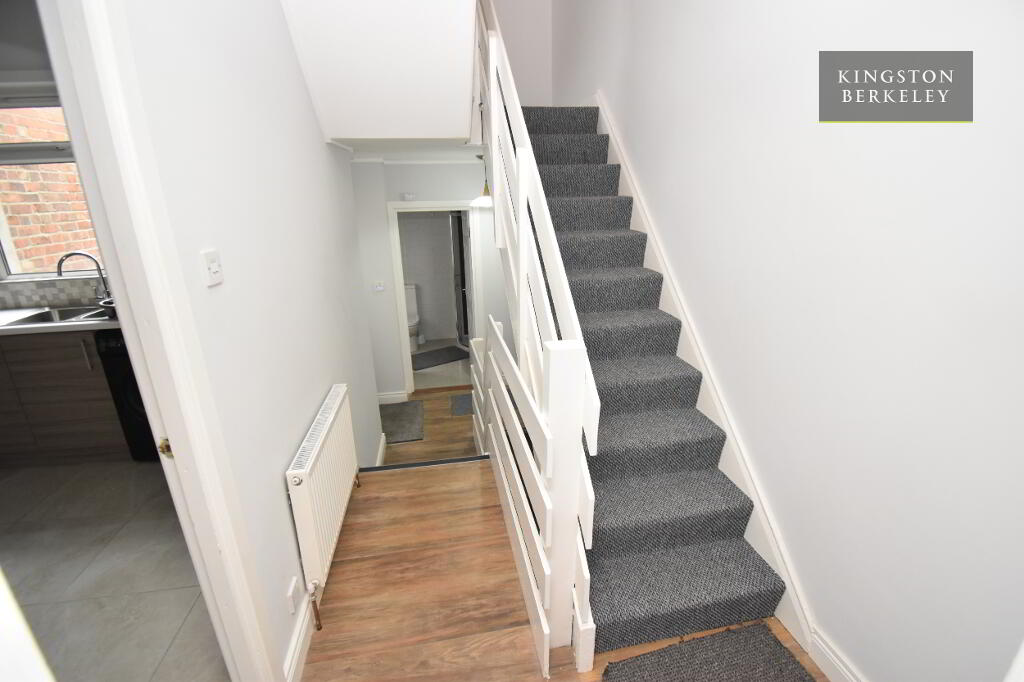 Photo 4 of A & B (2 Bed & 1 Bed Apts), 58 Tates Avenue, Belfast