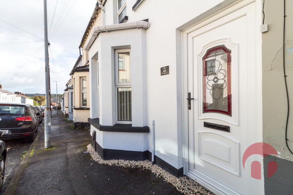 Photo 1 of 41 Hawthorn Terrace, Rosemount, Derry
