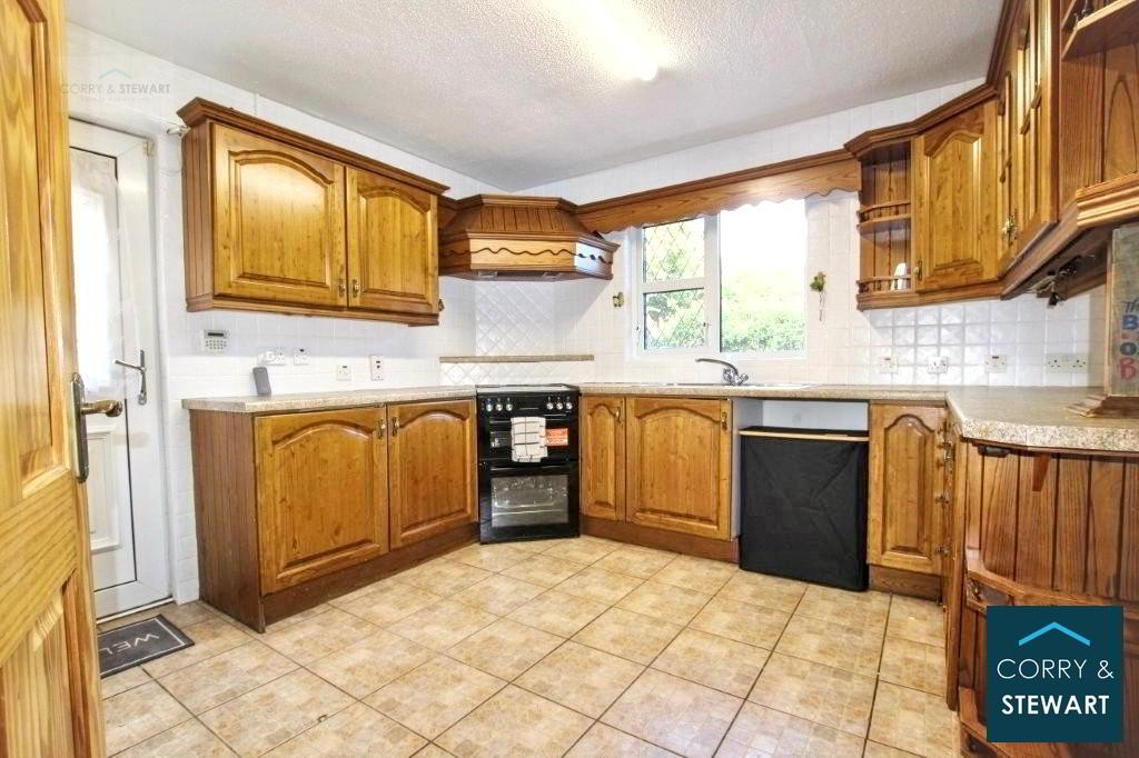 Photo 4 of 31 Kevlin Heights, Omagh