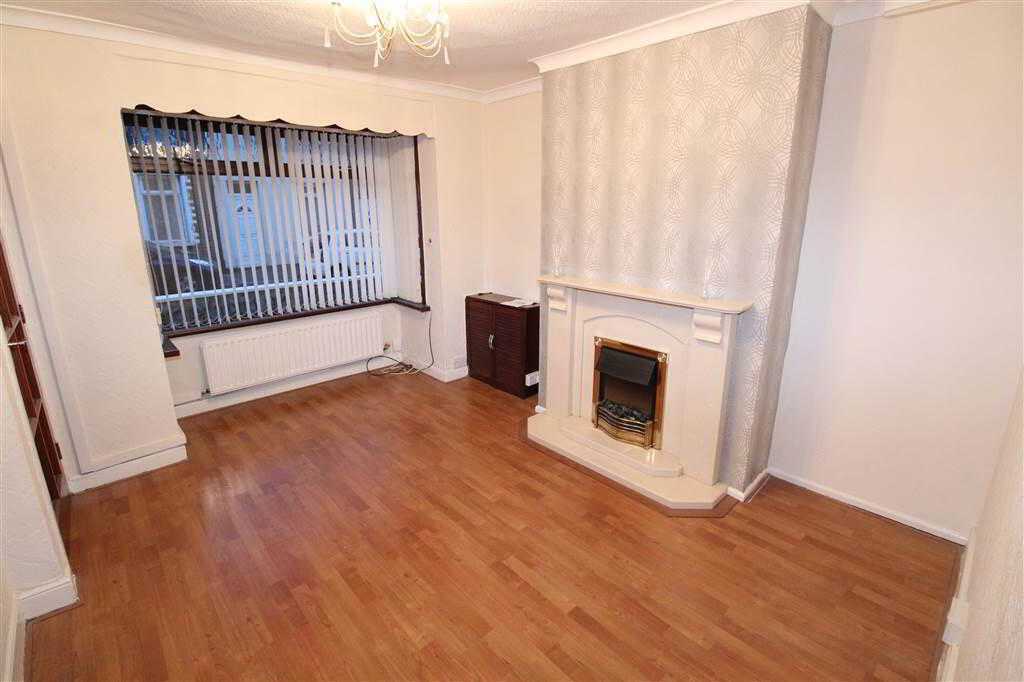 Photo 2 of 112 Avoniel Road, Belfast
