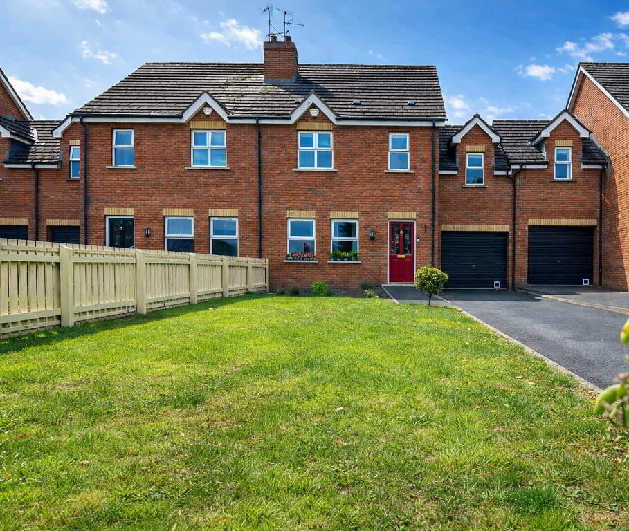 Photo 1 of 31 Linen Green, Milford, Armagh