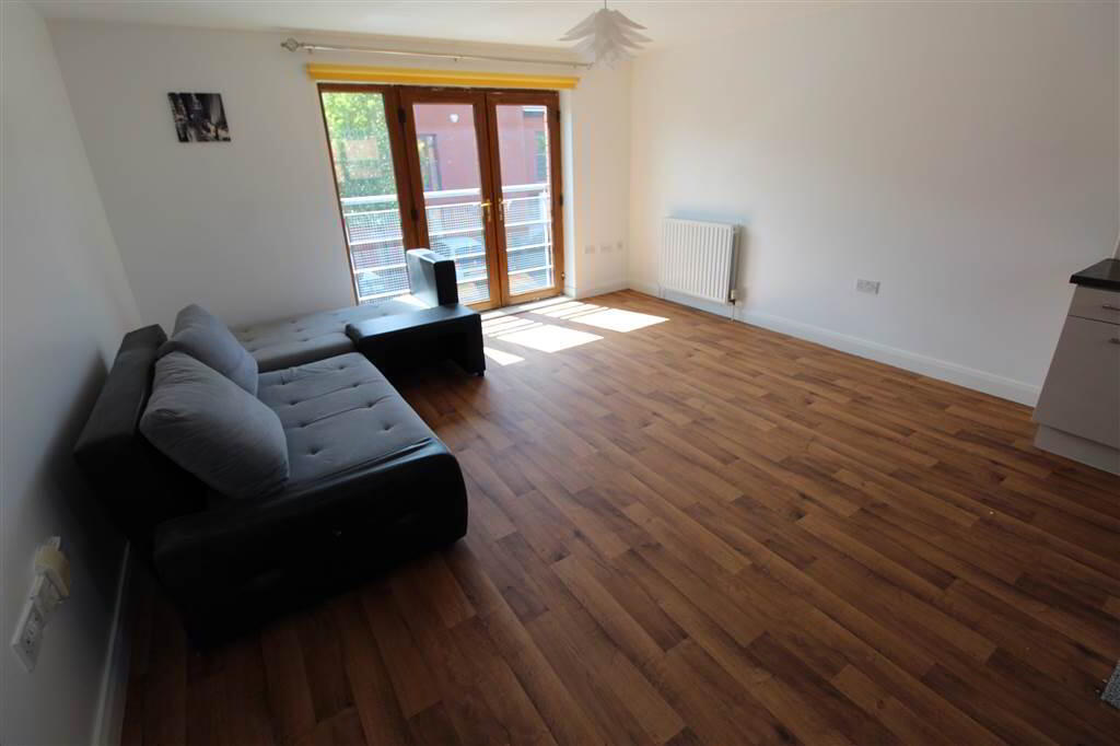 Photo 3 of Apt 5 30, Chatsworth Street, Belfast