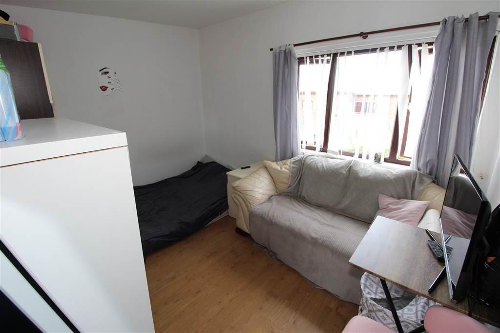 Photo 4 of 39b Arney Close, Belfast