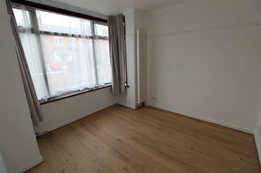 Photo 3 of 11 Ormonde Gardens, Belfast