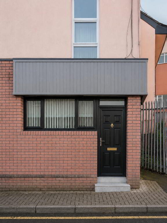  HMO, 2 Church Lane
