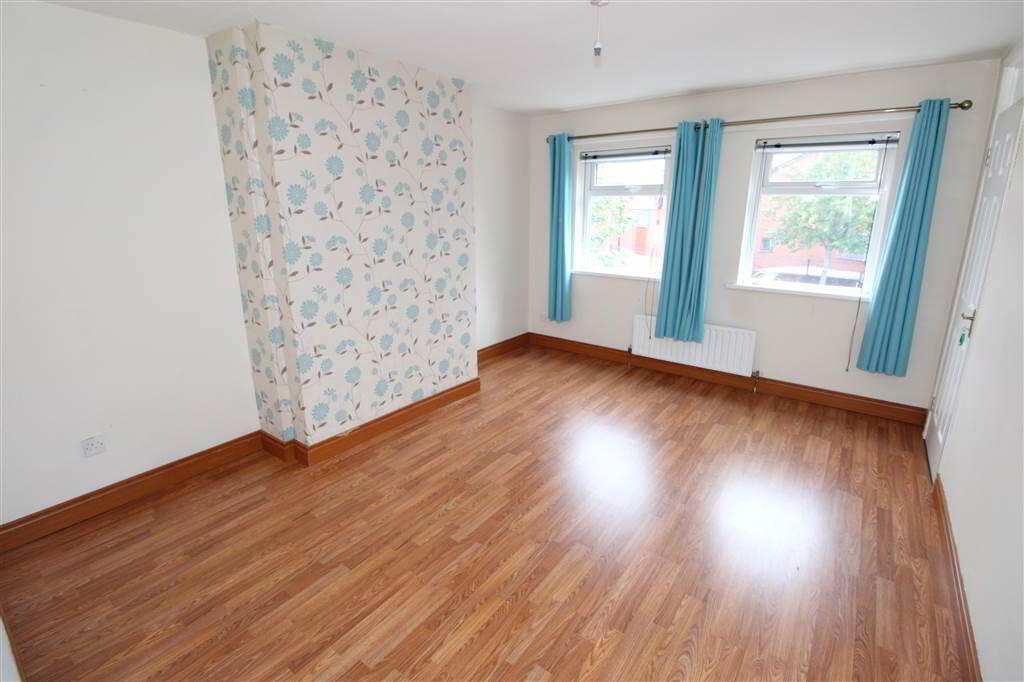 Photo 5 of 210 Grosvenor Road, Belfast