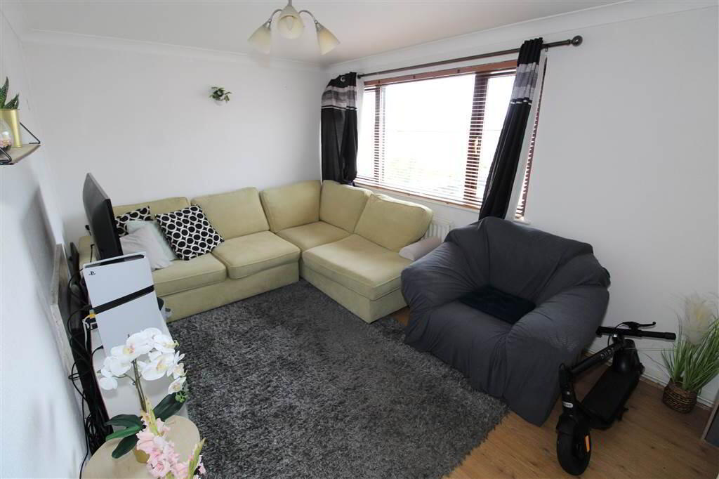 Photo 2 of 39b Arney Close, Belfast