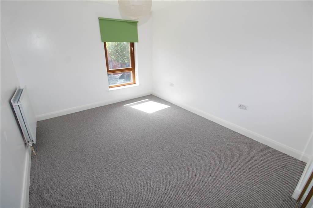 Photo 6 of Apt 5 30, Chatsworth Street, Belfast