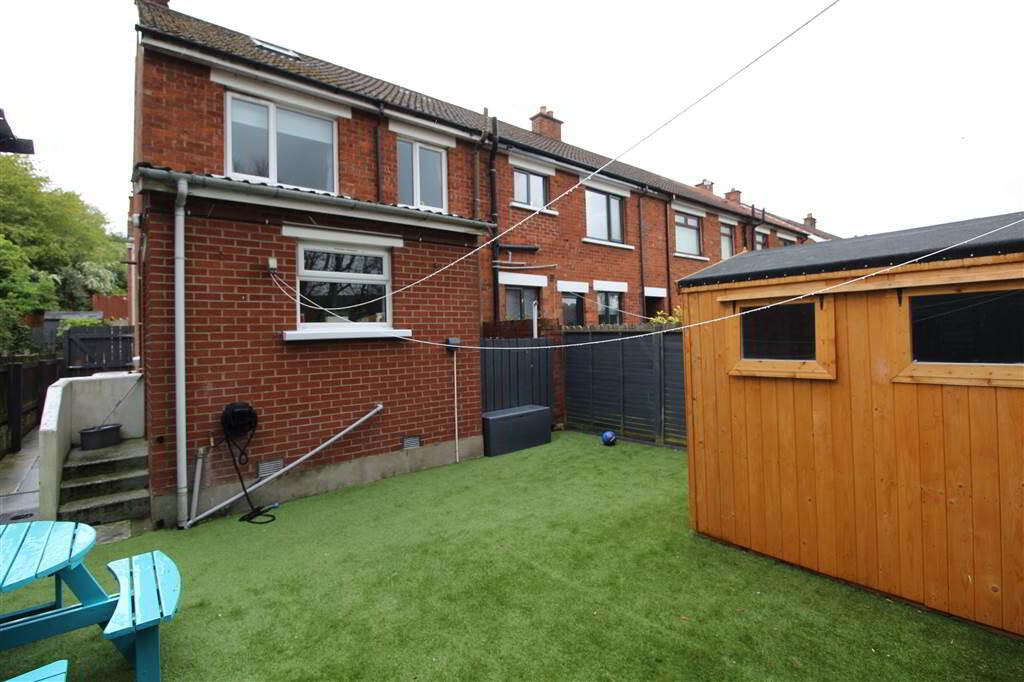 Photo 11 of 1 Knockmount Gardens, Belfast