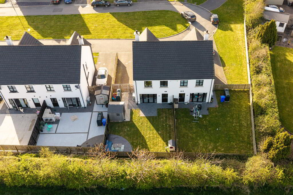Photo 19 of 16 Riverview Manor, Castlederg