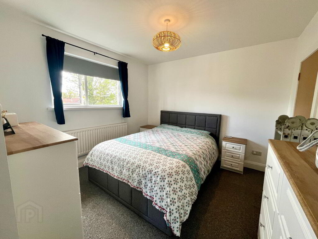 Photo 8 of 2 Broomhill Avenue, Londonderry