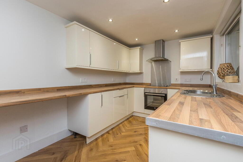 Photo 13 of 17 Belmont Avenue West, Belfast