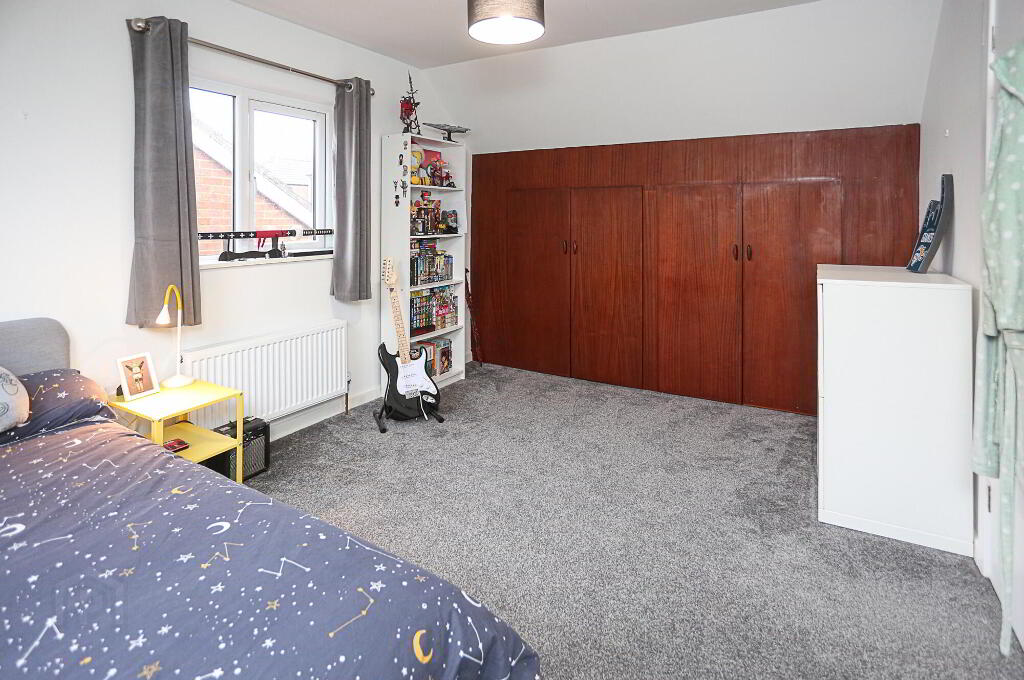 Photo 41 of 14 Hillcrest Avenue, Newtownards