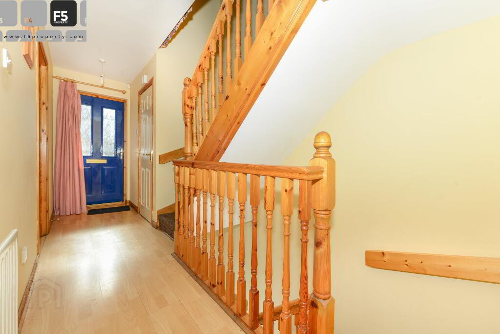 2 Ardenlee Place-Landing