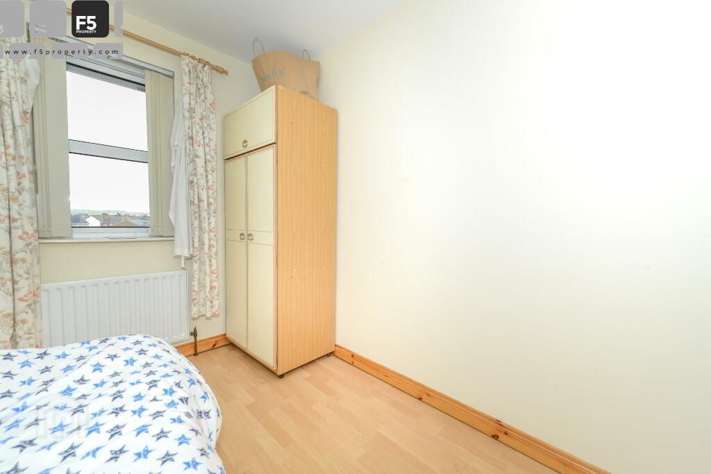2 Ardenlee Place-Bedroom 3