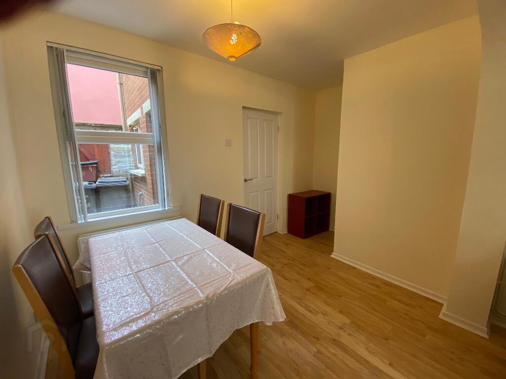 Photo 4 of 29 Parker Street, Belfast