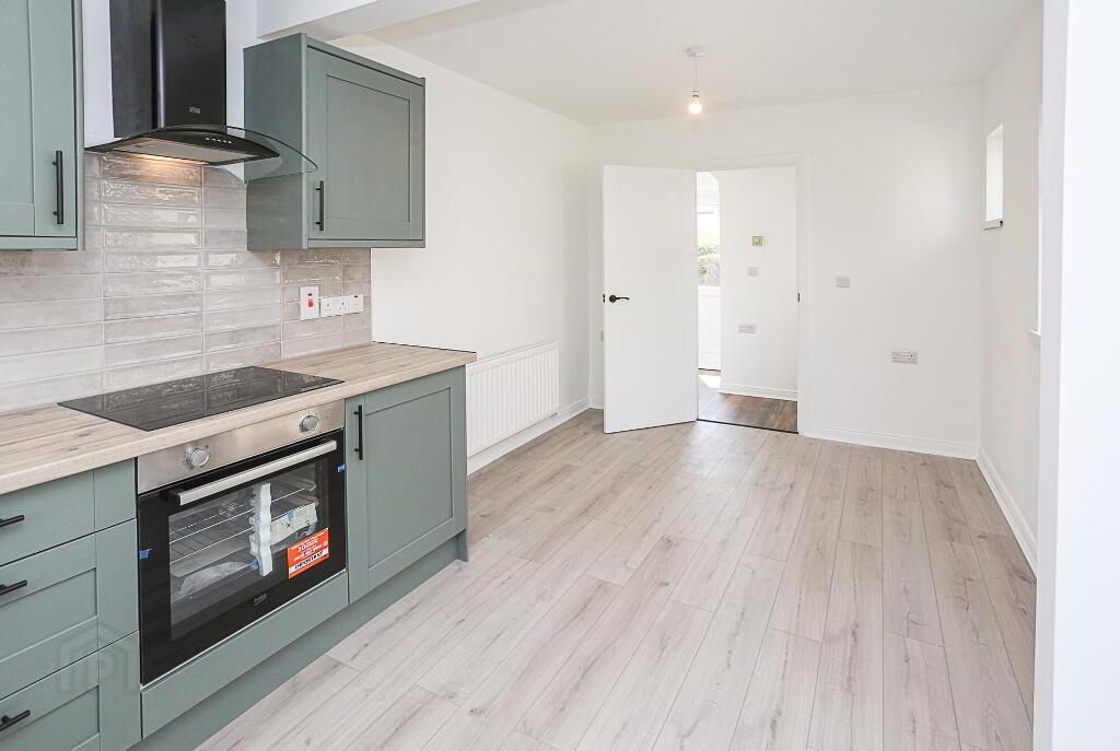 Photo 13 of 3 Graymount Terrace, Newtownabbey