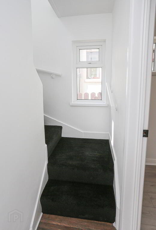 Photo 16 of 3 Graymount Terrace, Newtownabbey