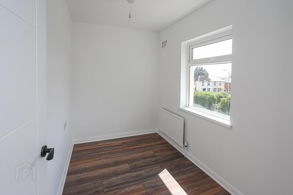 Photo 31 of 3 Graymount Terrace, Newtownabbey