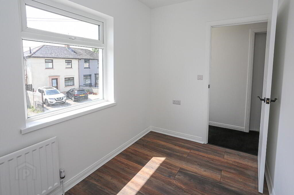 Photo 32 of 3 Graymount Terrace, Newtownabbey