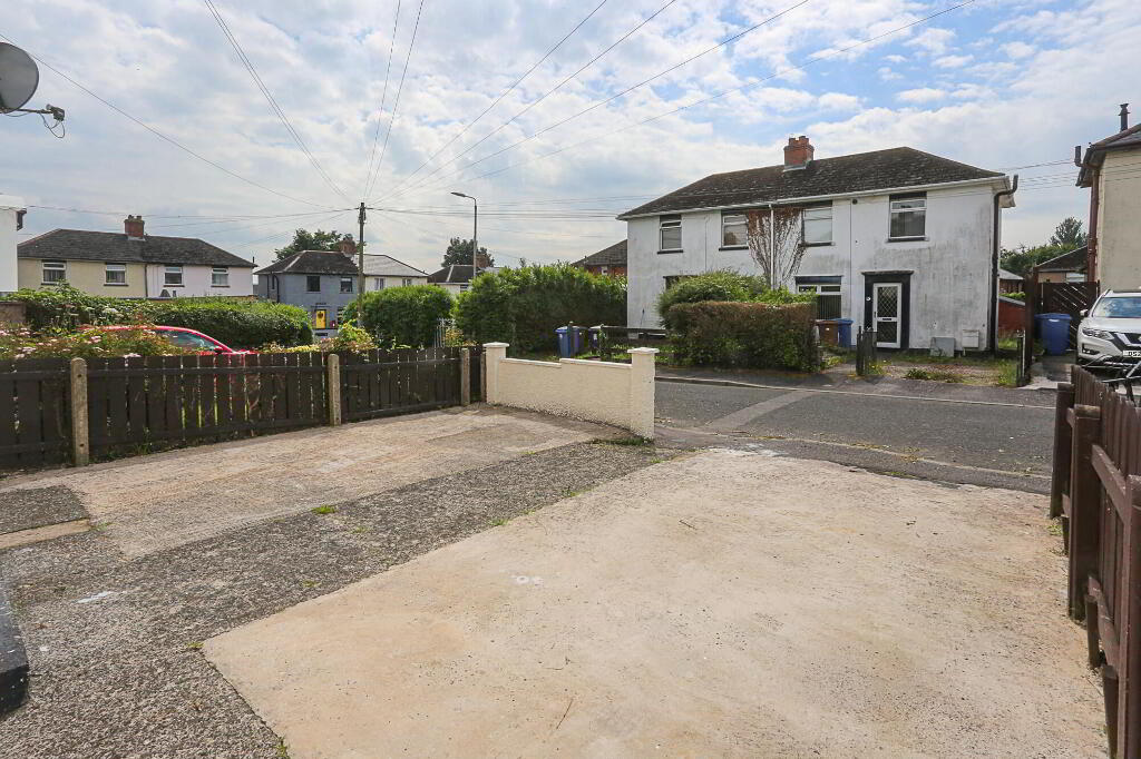 Photo 33 of 3 Graymount Terrace, Newtownabbey