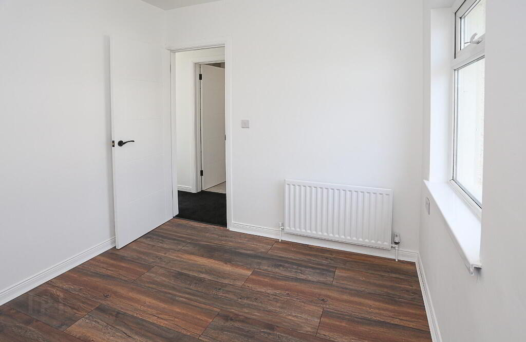 Photo 27 of 3 Graymount Terrace, Newtownabbey